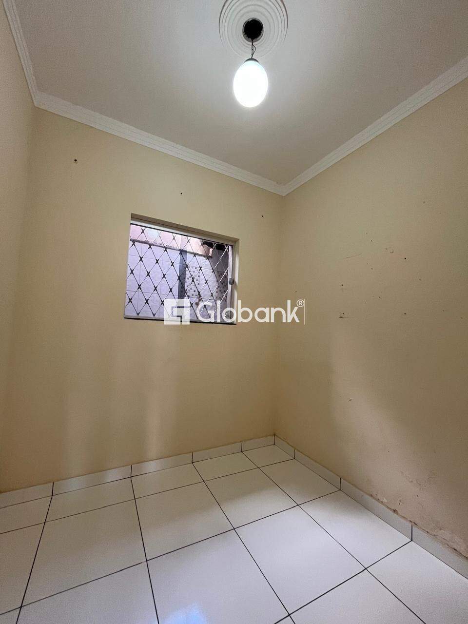 Casa 3 quartos à venda Morrinhos 87m² Montes Claros MG: 13
