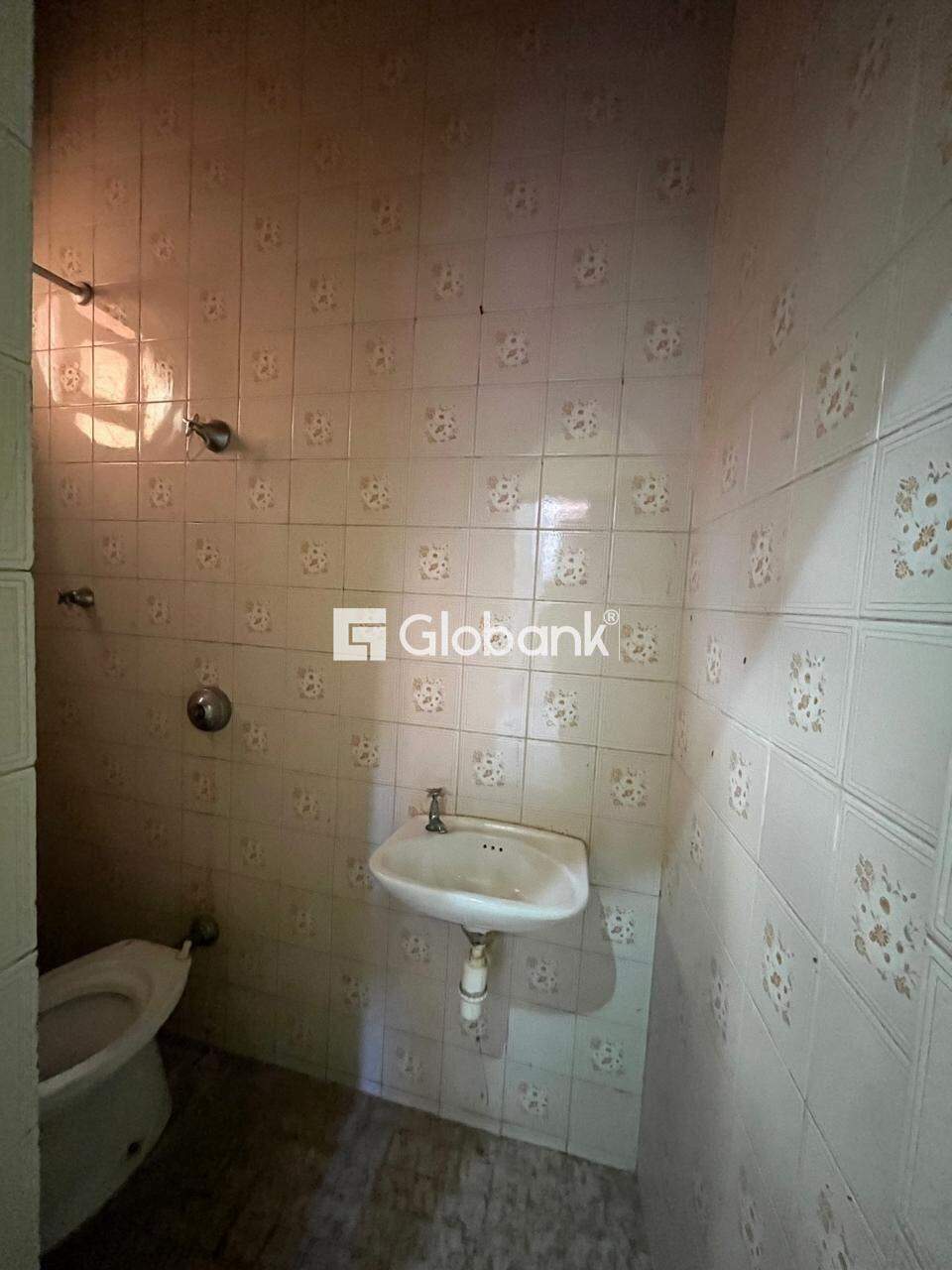 Casa 3 quartos à venda Morrinhos 87m² Montes Claros MG: 18