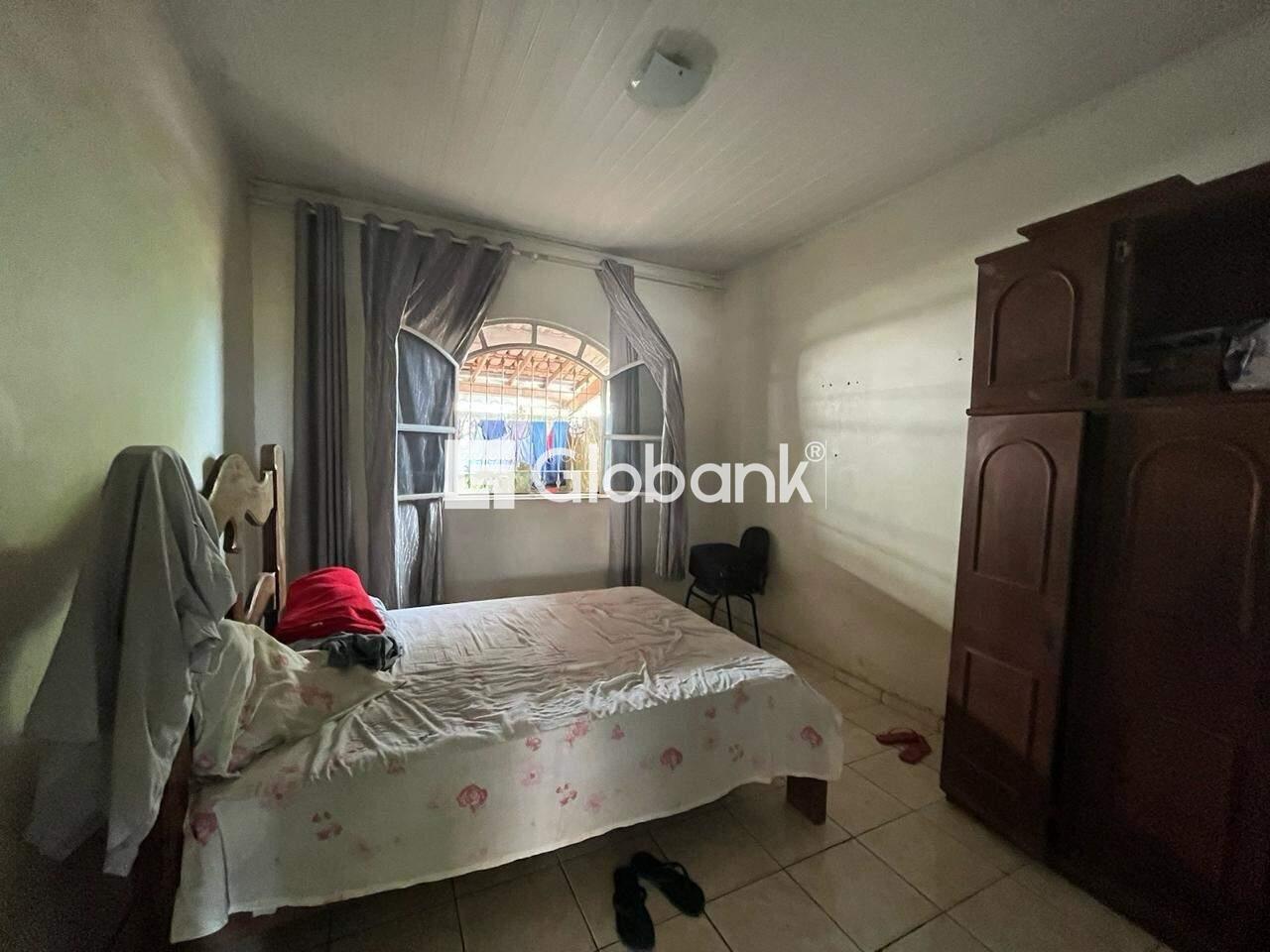 Casa 2 quartos à venda Lourdes 138m² Montes Claros MG: Dormit rio