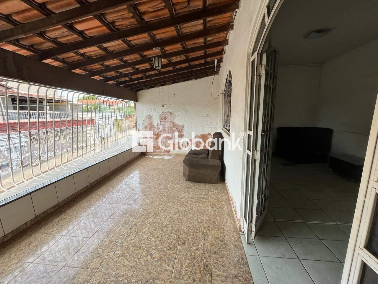 Casa 2 quartos à venda Lourdes 138m² Montes Claros MG: SACADA