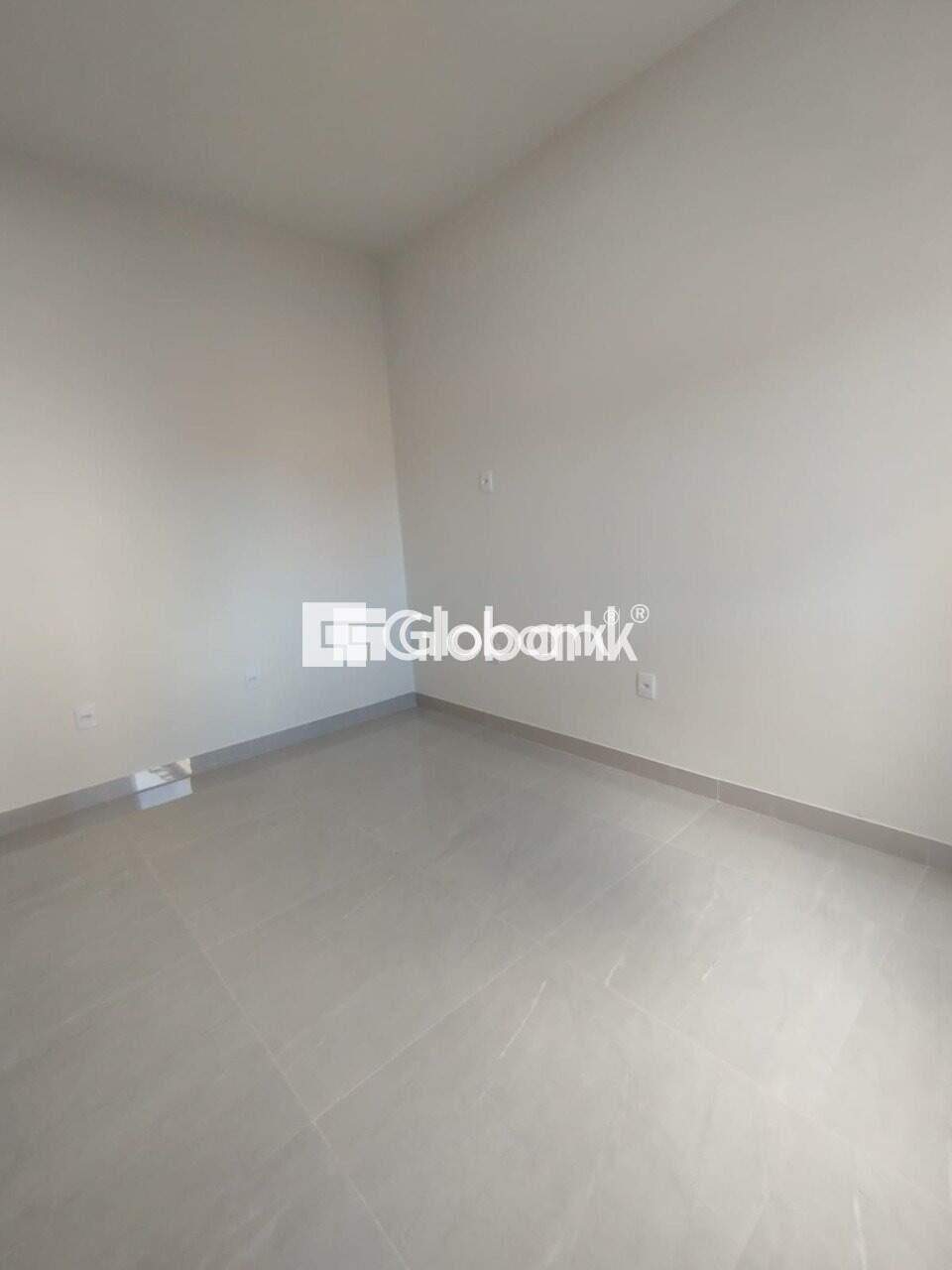 Sobrado 2 quartos à venda Alto Floresta 0m² Montes Claros MG: 20