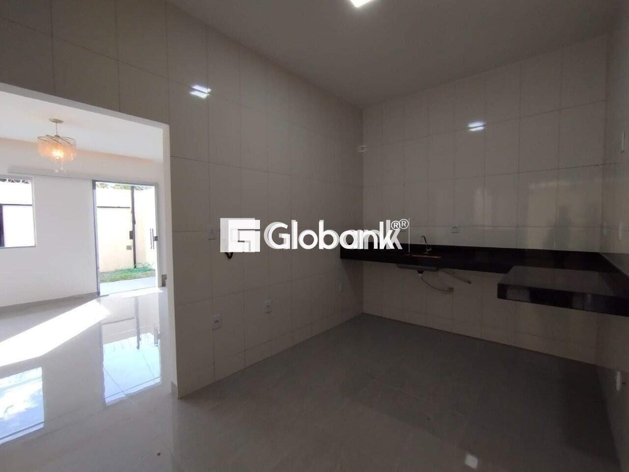 Sobrado 2 quartos à venda Alto Floresta 0m² Montes Claros MG: 