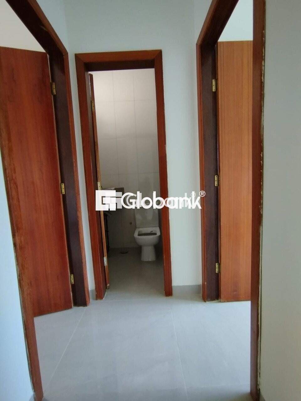 Sobrado 2 quartos à venda Alto Floresta 0m² Montes Claros MG: 