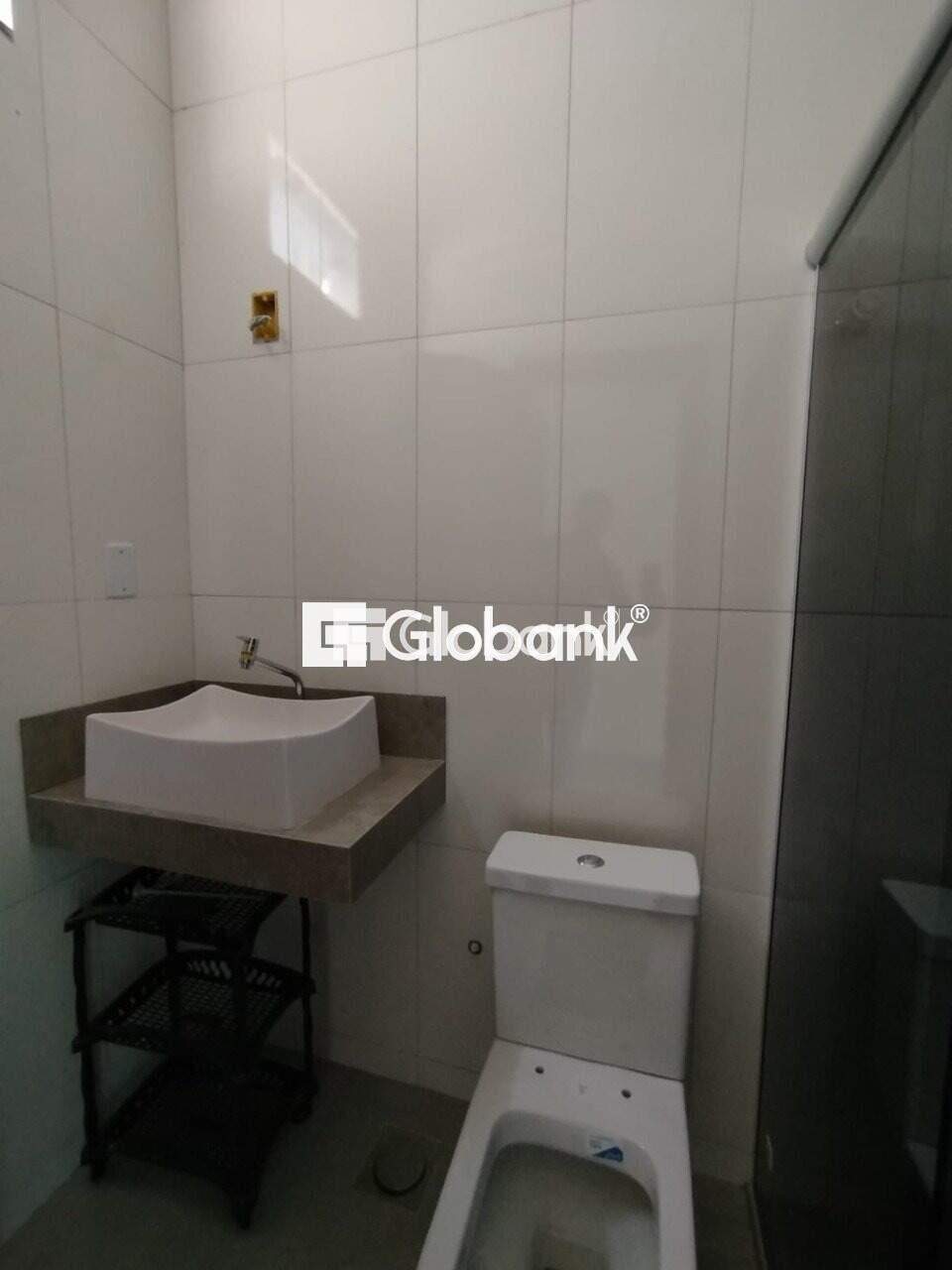 Sobrado 2 quartos à venda Alto Floresta 0m² Montes Claros MG: 