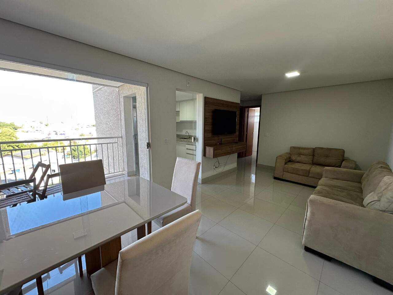 Apartamento 3 quartos para aluguel São José 93m² Montes Claros MG: Sala
