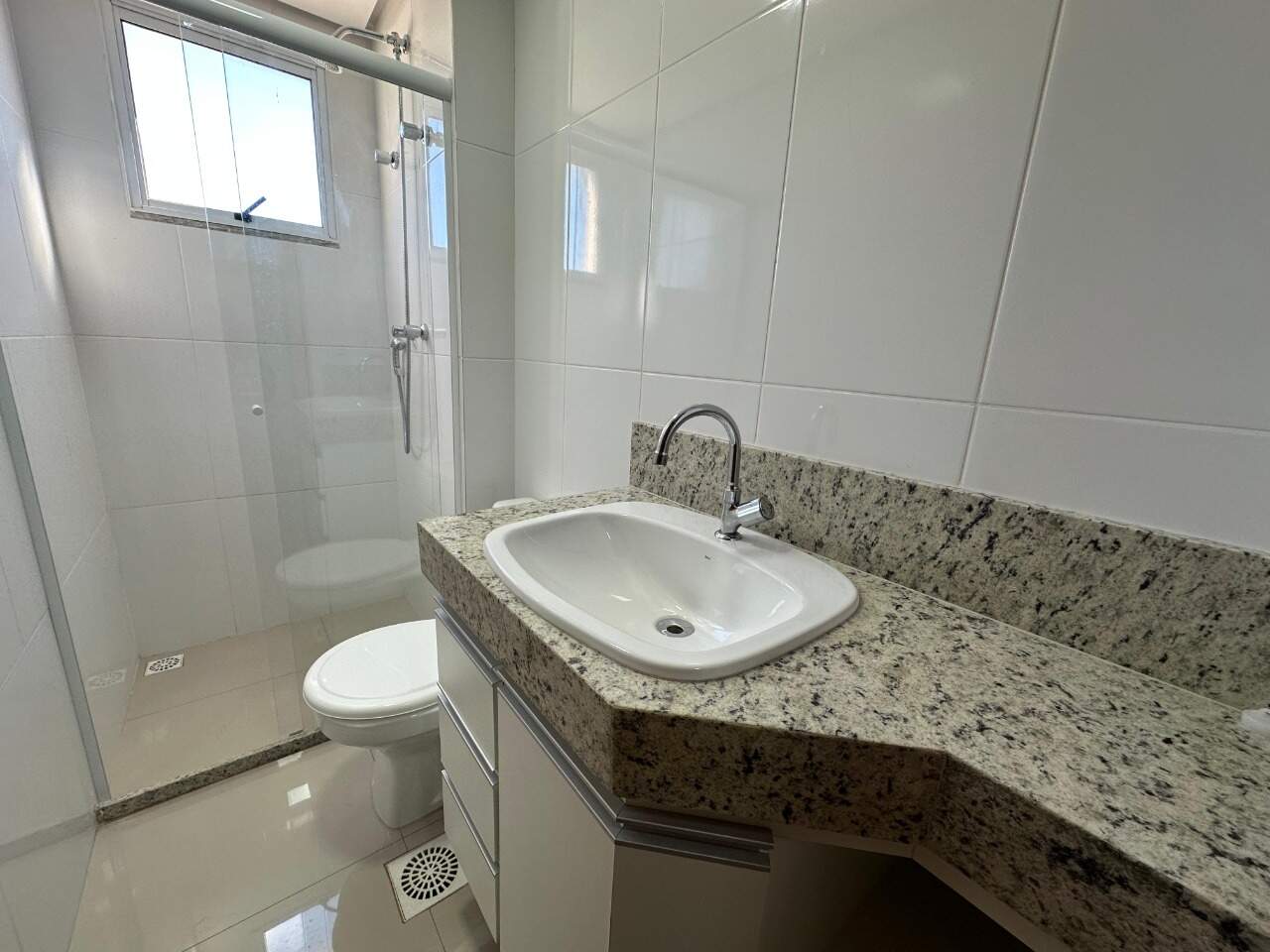 Apartamento 3 quartos para aluguel São José 93m² Montes Claros MG: Suite