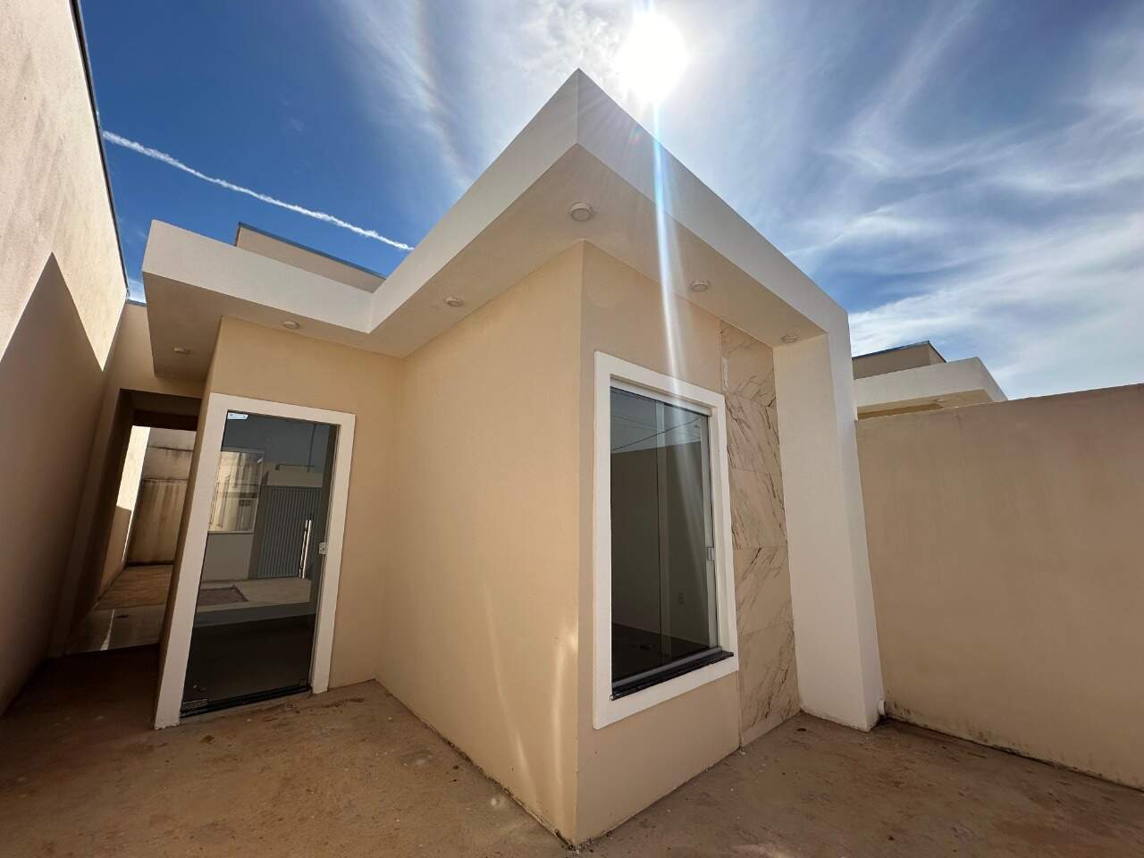 Casa 3 quartos para aluguel Delfino Magalhães 78m² Montes Claros MG: Fachada1