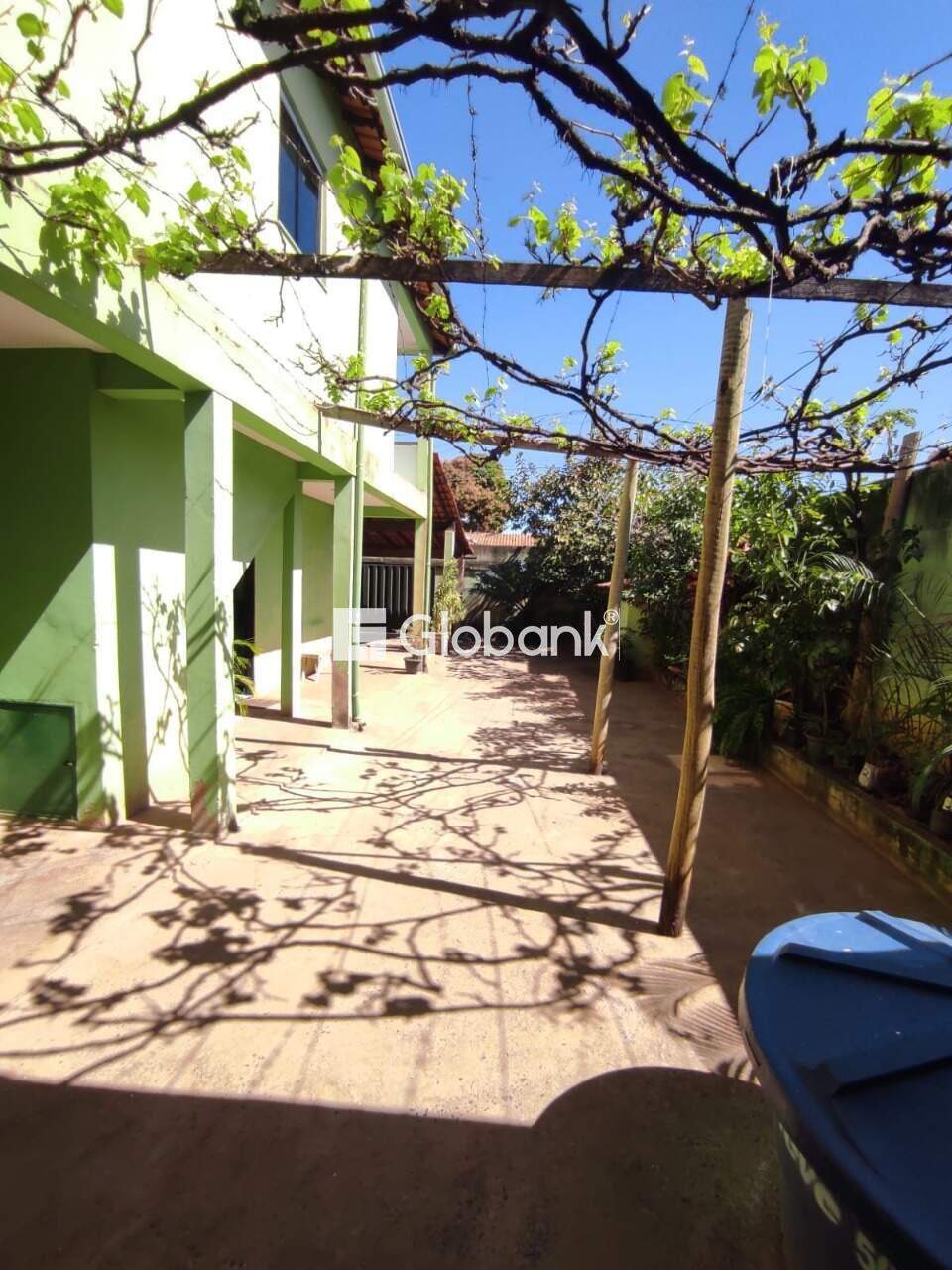 Casa 3 quartos à venda Independência 100m² Montes Claros MG: 8d0dcdc7-e329-408f-acde-db722803e518