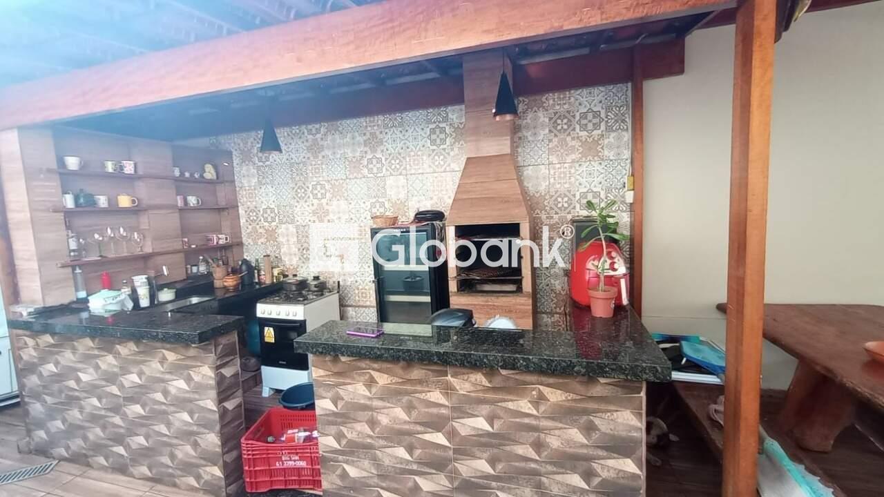 Casa 3 quartos à venda Alto Floresta 100m² Montes Claros MG: 4b441a30-fb3b-4f4c-9520-09f729367dc4