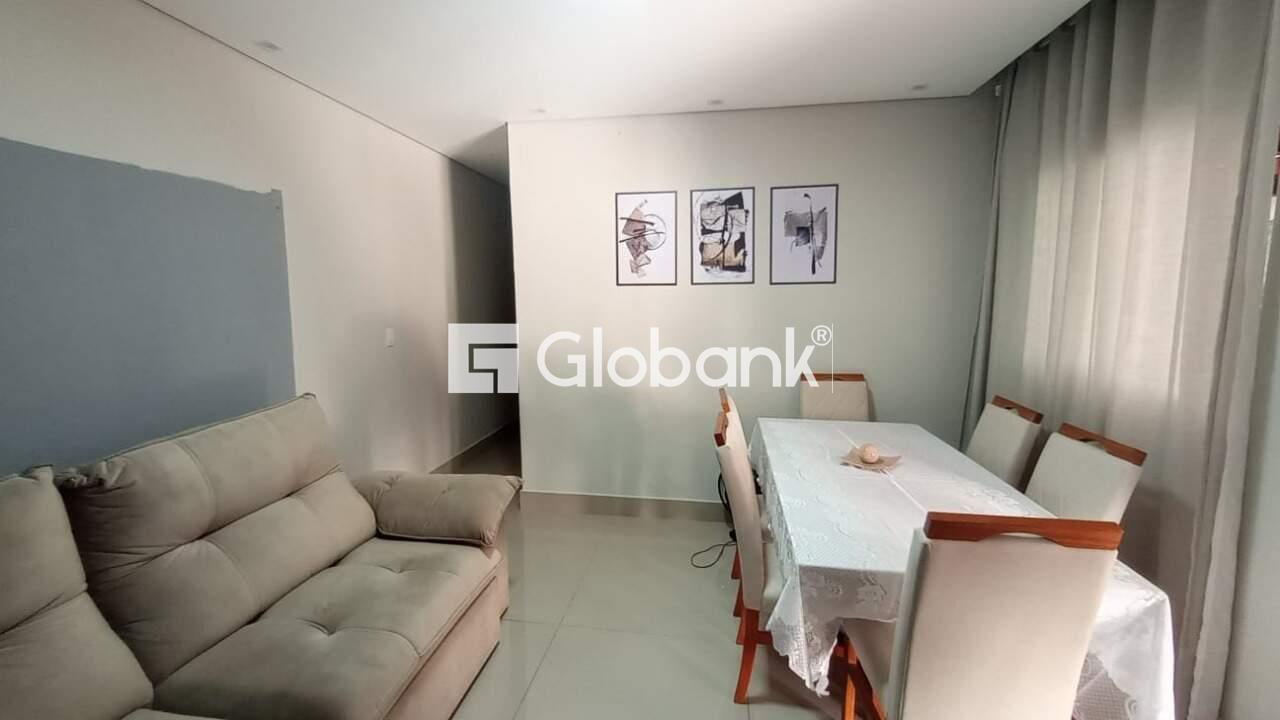 Casa 3 quartos à venda Alto Floresta 100m² Montes Claros MG: 470fa94a-6339-4172-aa09-d45bac1f8cf5