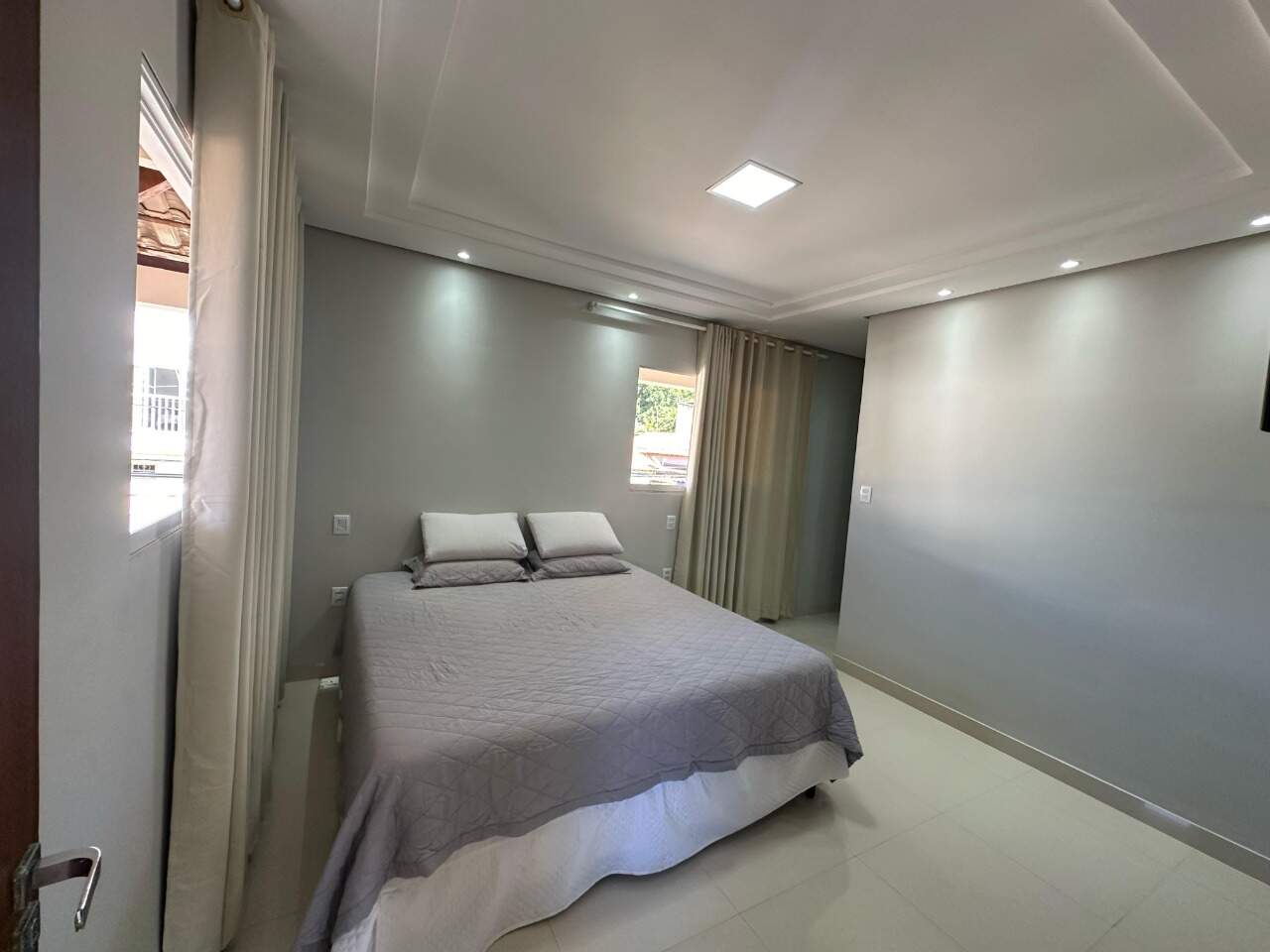 Casa 3 quartos à venda João Botelho 200m² Montes Claros MG: 