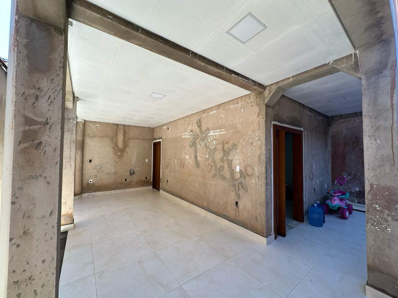 Casa 3 quartos à venda João Botelho 200m² Montes Claros MG: 