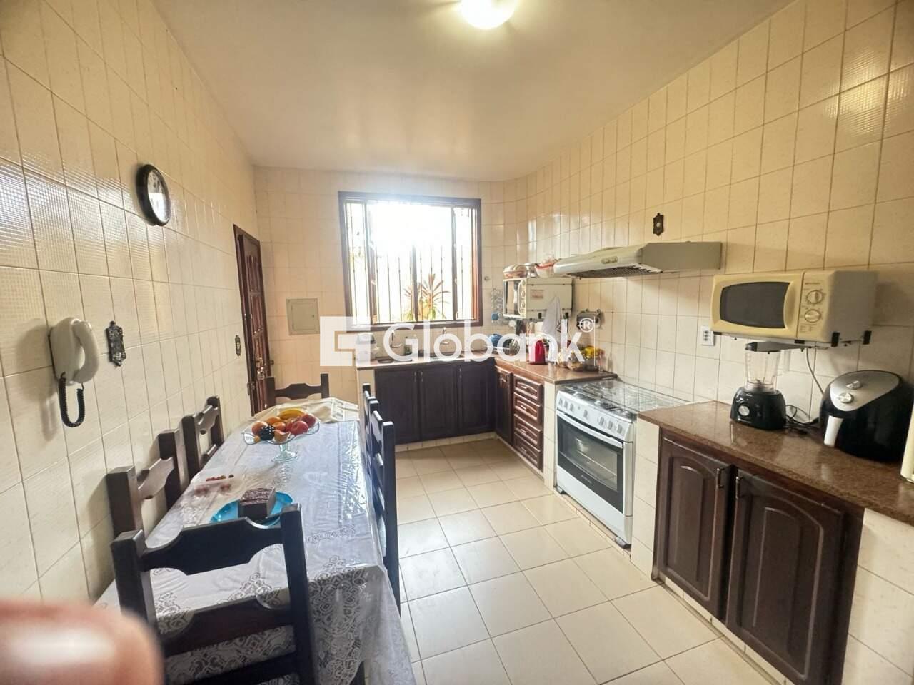 Casa 4 quartos à venda Augusta Mota 600m² Montes Claros MG: 