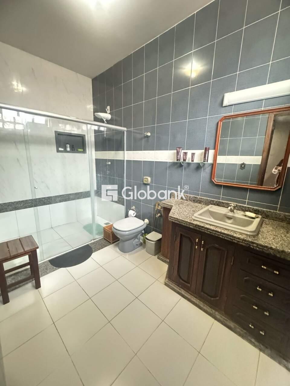 Casa 4 quartos à venda Augusta Mota 600m² Montes Claros MG: 