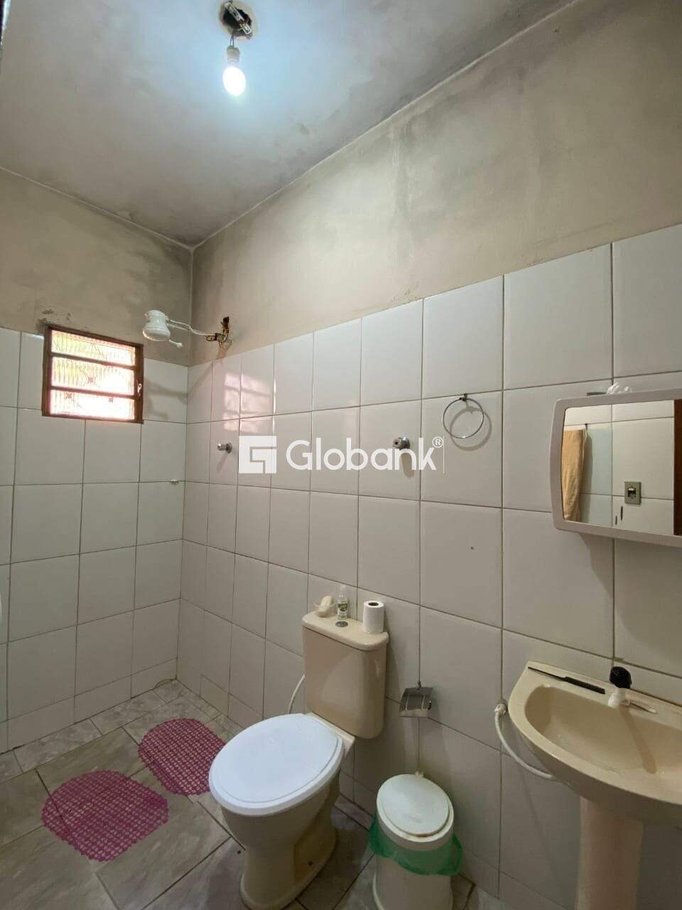 Casa 3 quartos à venda Vila Luiza 85m² Montes Claros MG: