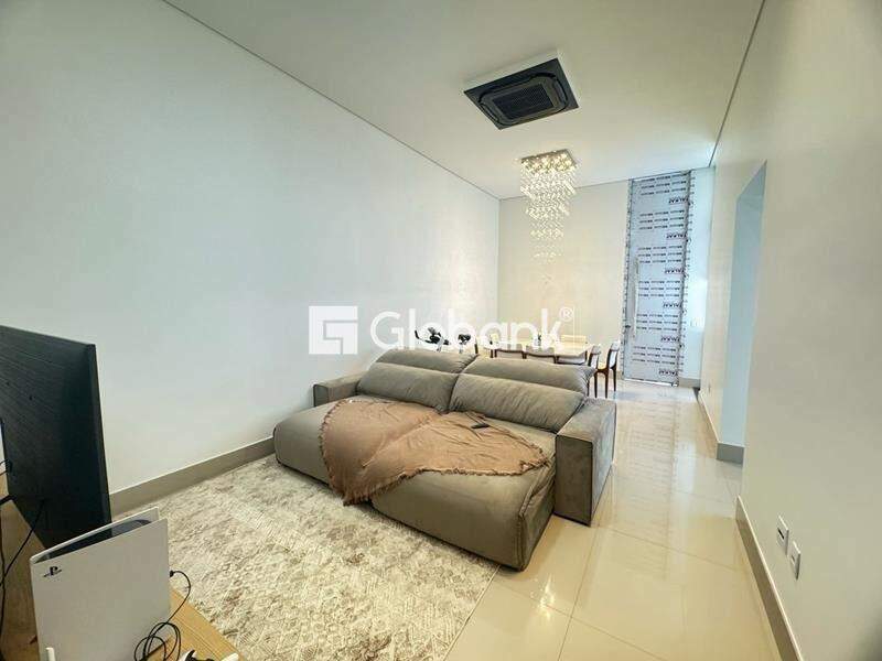 Casa 3 quartos à venda Ibituruna 150m² Montes Claros MG: 
