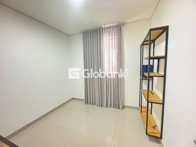 Casa 3 quartos à venda Ibituruna 150m² Montes Claros MG: