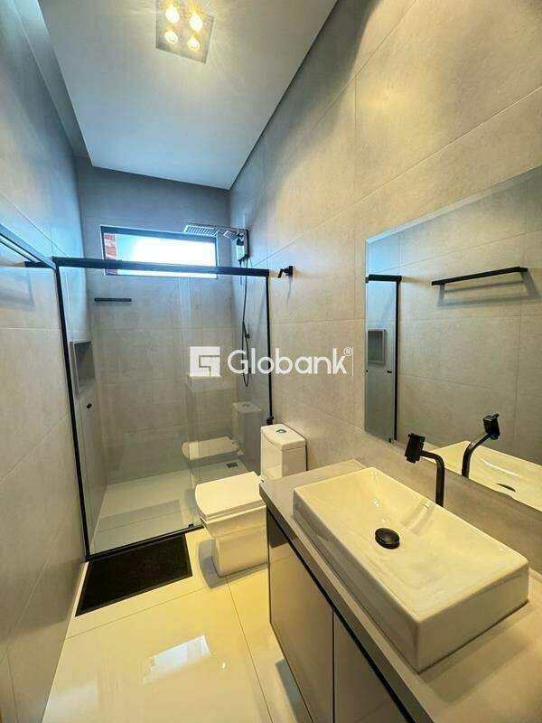 Casa 3 quartos à venda Ibituruna 150m² Montes Claros MG:
