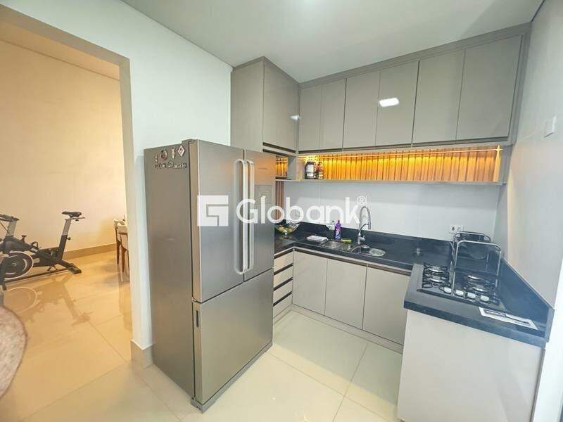 Casa 3 quartos à venda Ibituruna 150m² Montes Claros MG: