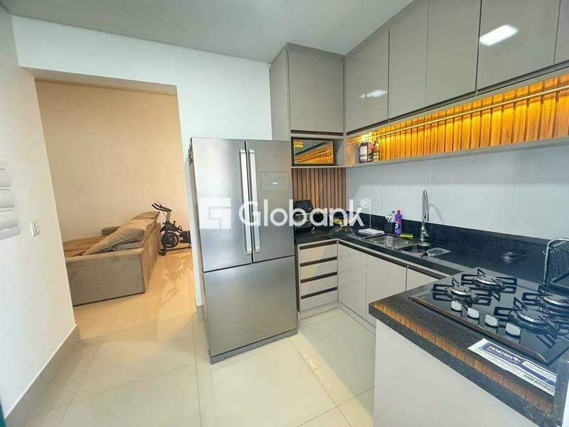 Casa 3 quartos à venda Ibituruna 150m² Montes Claros MG:
