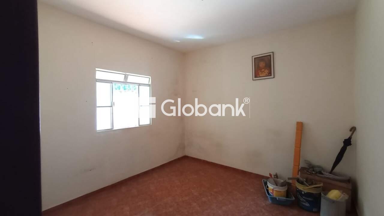 Casa 2 quartos à venda Santa Lúcia 70m² Montes Claros MG: 