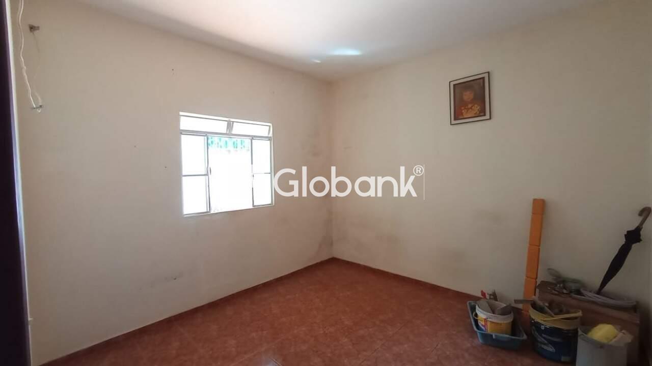 Casa 2 quartos à venda Santa Lúcia 70m² Montes Claros MG: 
