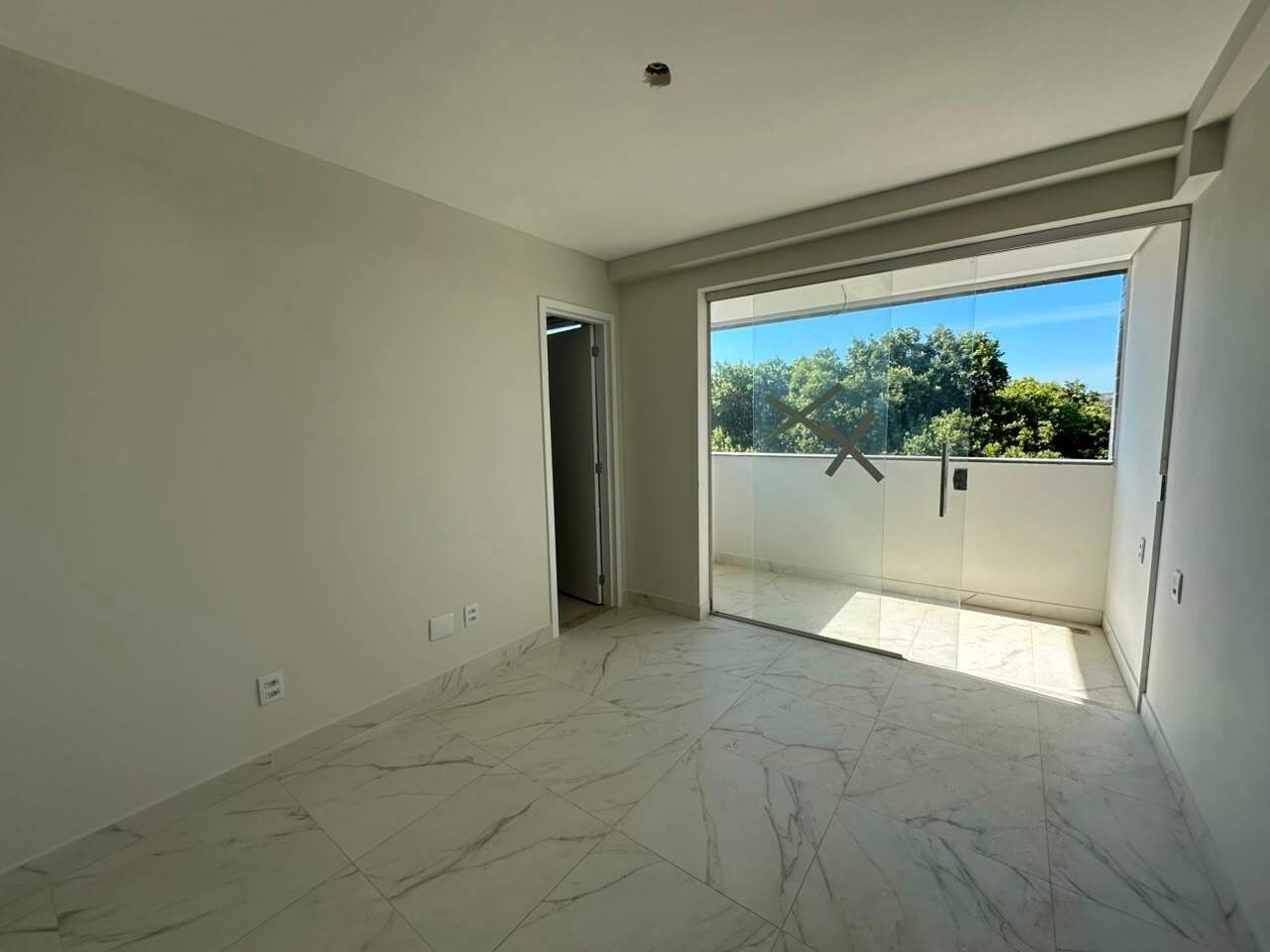 Cobertura 2 quartos à venda Augusta Mota 140m² Montes Claros MG: 