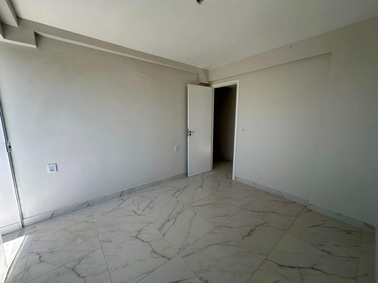 Cobertura 2 quartos à venda Augusta Mota 140m² Montes Claros MG: 