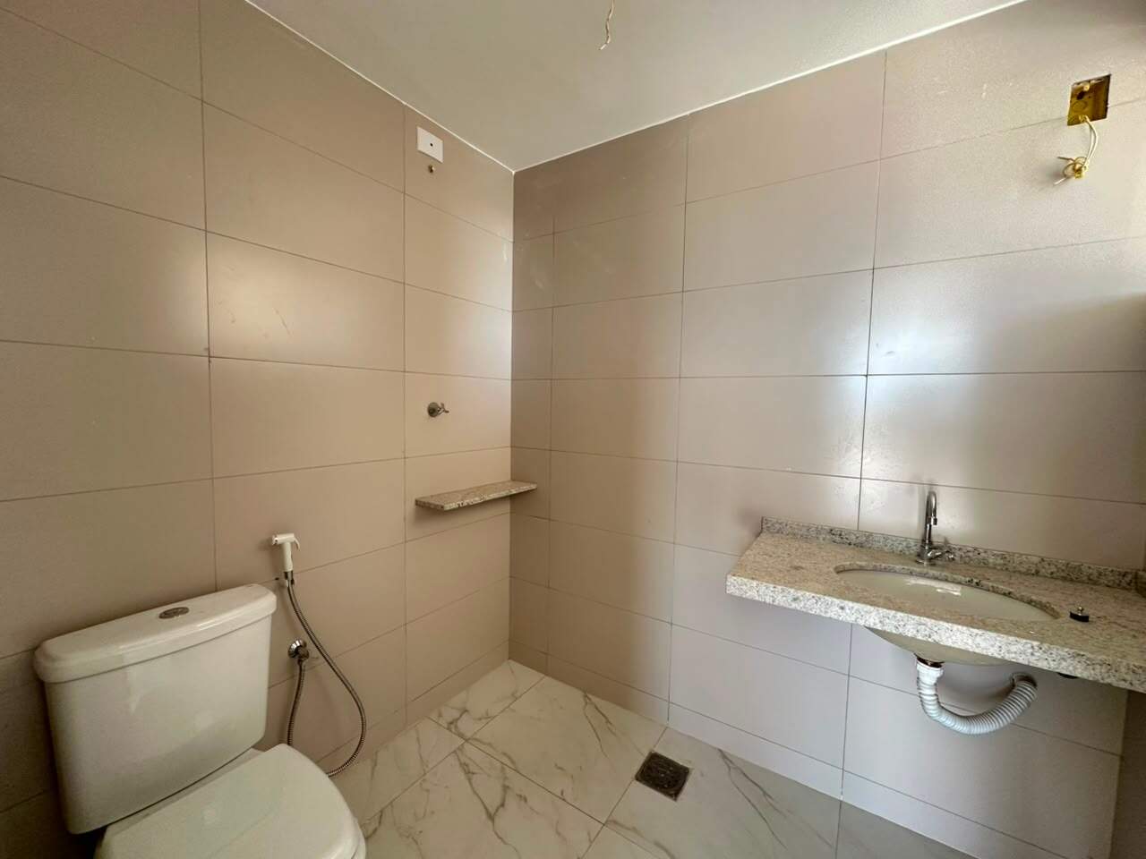 Cobertura 2 quartos à venda Augusta Mota 140m² Montes Claros MG: 