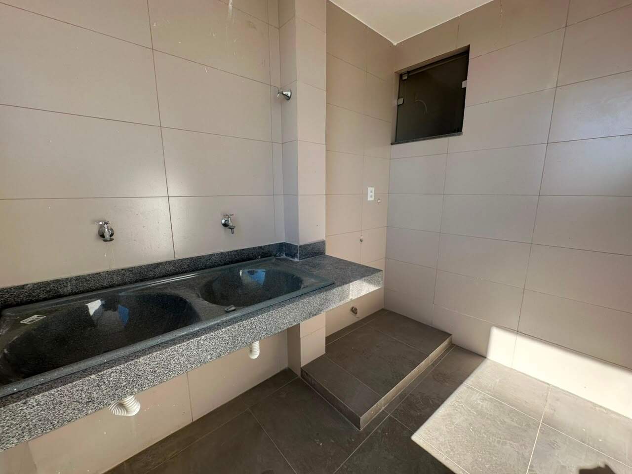 Cobertura 2 quartos à venda Augusta Mota 140m² Montes Claros MG: 