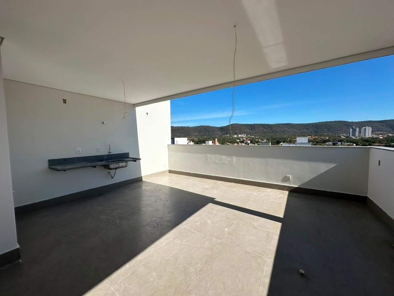 Cobertura 2 quartos à venda Augusta Mota 140m² Montes Claros MG: 