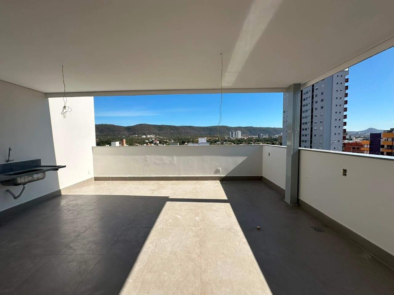 Cobertura 2 quartos à venda Augusta Mota 140m² Montes Claros MG: 