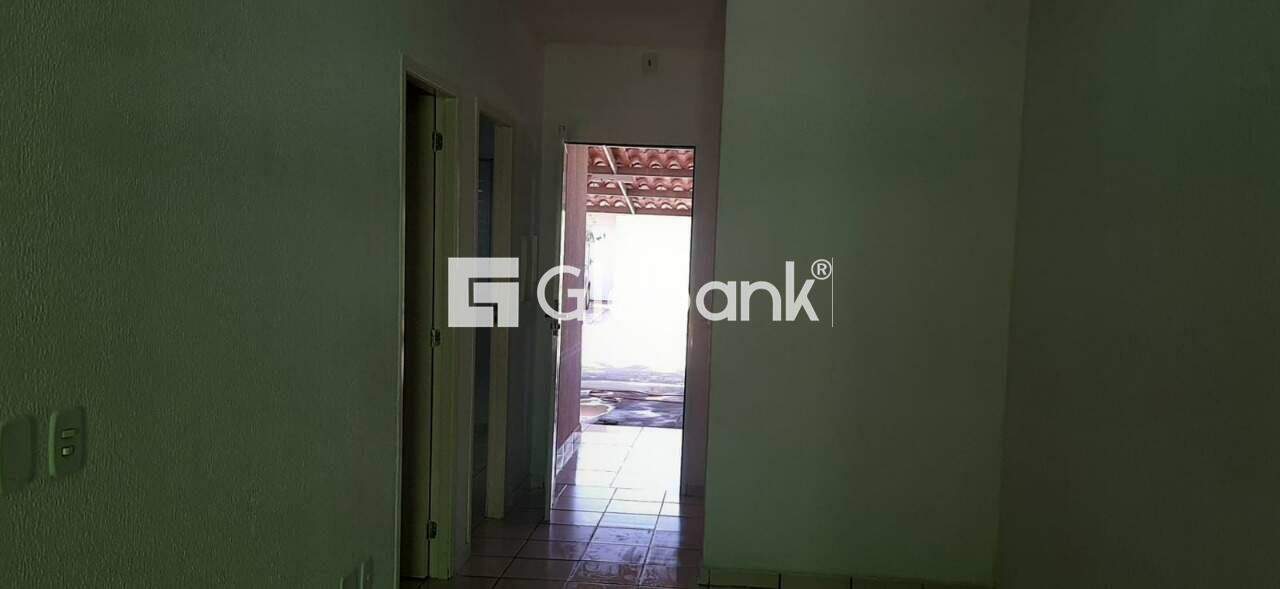 Casa 2 quartos à venda Independência 55m² Montes Claros MG: 0f35d242-8c50-447d-b7c2-38a493fd5fba