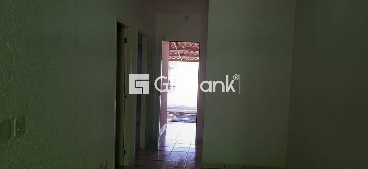Casa 2 quartos à venda Independência 55m² Montes Claros MG: 6e05a3b6-1924-471b-aa08-4ba19c597744