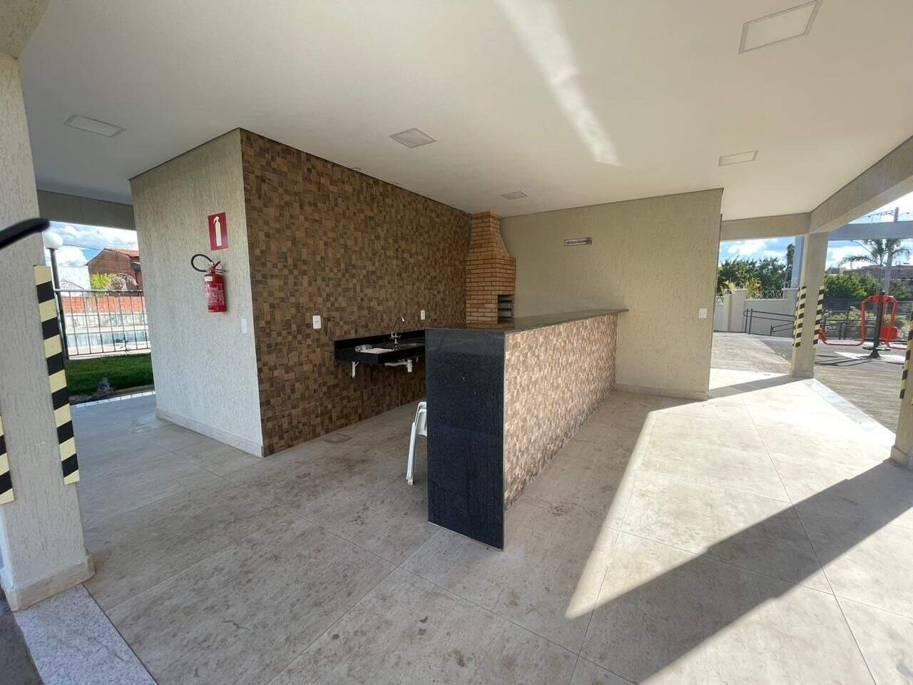 Apartamento 2 quartos para aluguel São Judas Tadeu 42m² Montes Claros MG: Area Gourmet
