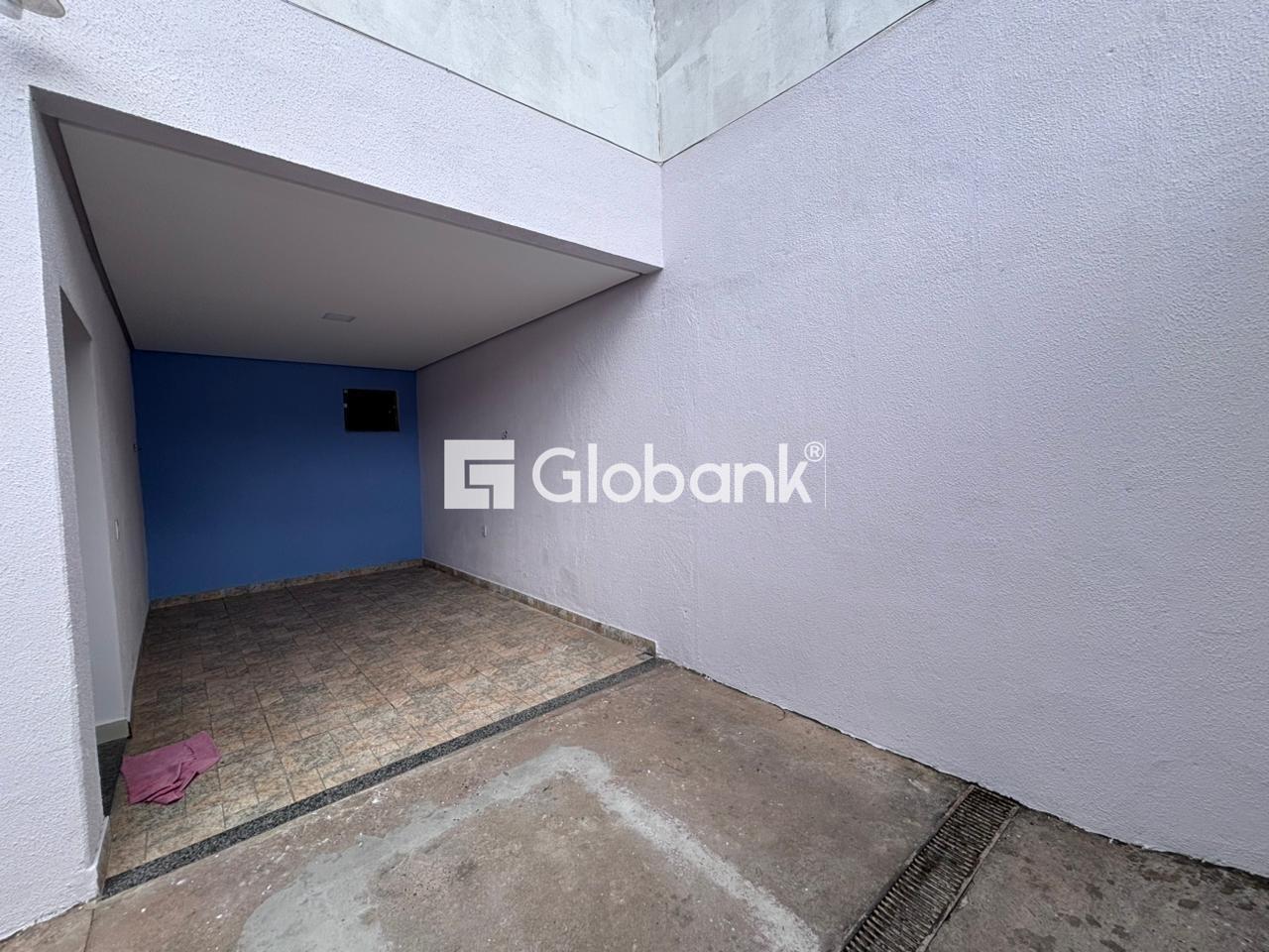 Casa 2 quartos para aluguel Major Prates 70m² Montes Claros MG: Garagem