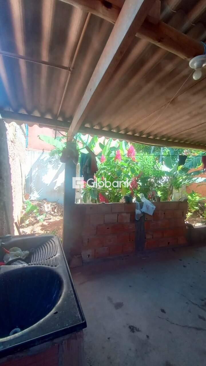 Casa 4 quartos à venda Santa Laura 100m² Montes Claros MG: 7635abe4-68fe-49e9-be5c-e8b3b75c9353