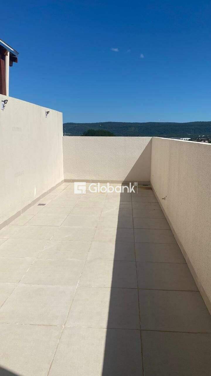 Cobertura 2 quartos à venda Maracanã 0m² Montes Claros MG: 