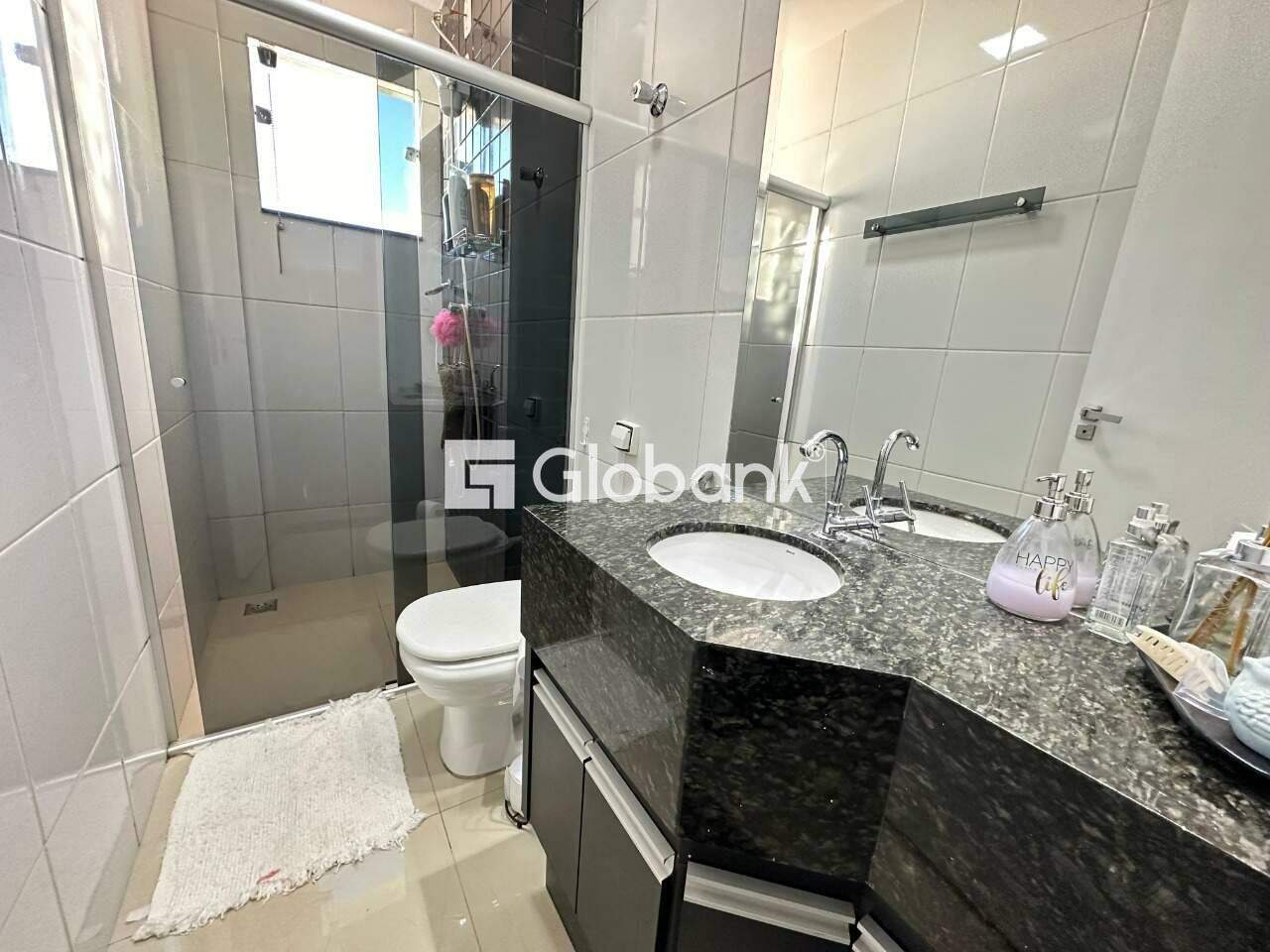 Cobertura 3 quartos à venda Todos os Santos 180m² Montes Claros MG: Banheiro social