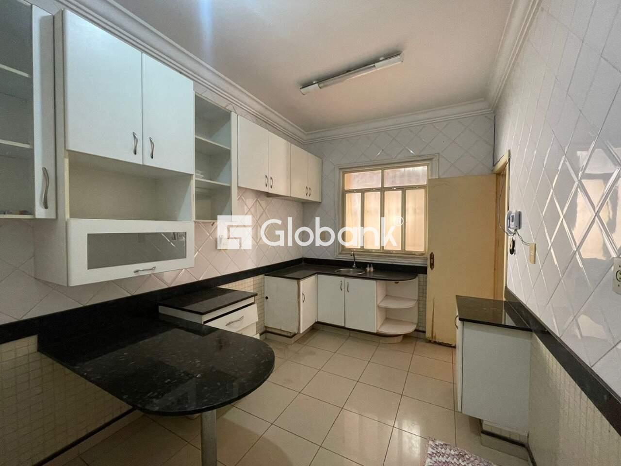 Casa 4 quartos à venda Vila Regina 140m² Montes Claros MG: COZINHA COM ARM RIOS