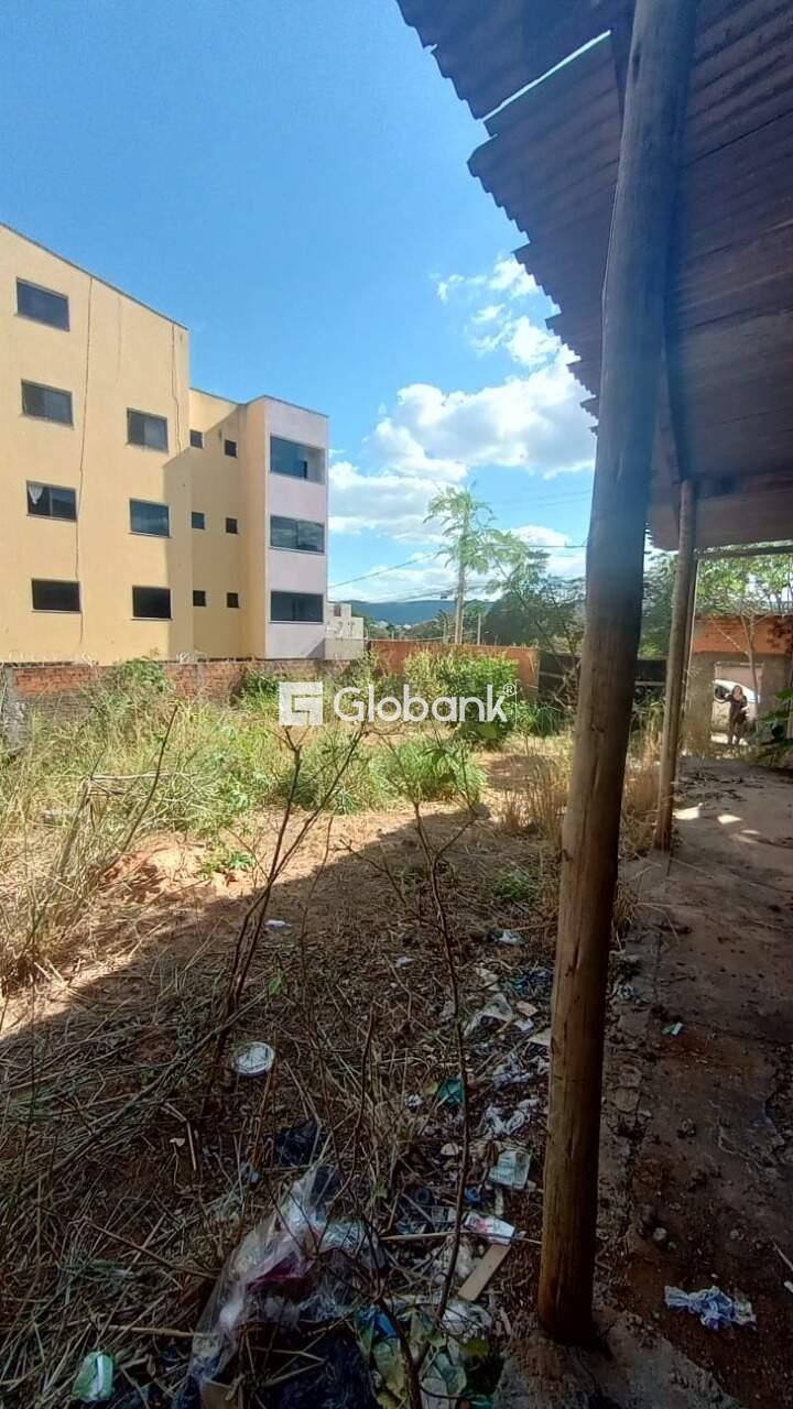 Terreno à venda Canelas 523m² Montes Claros MG: 1