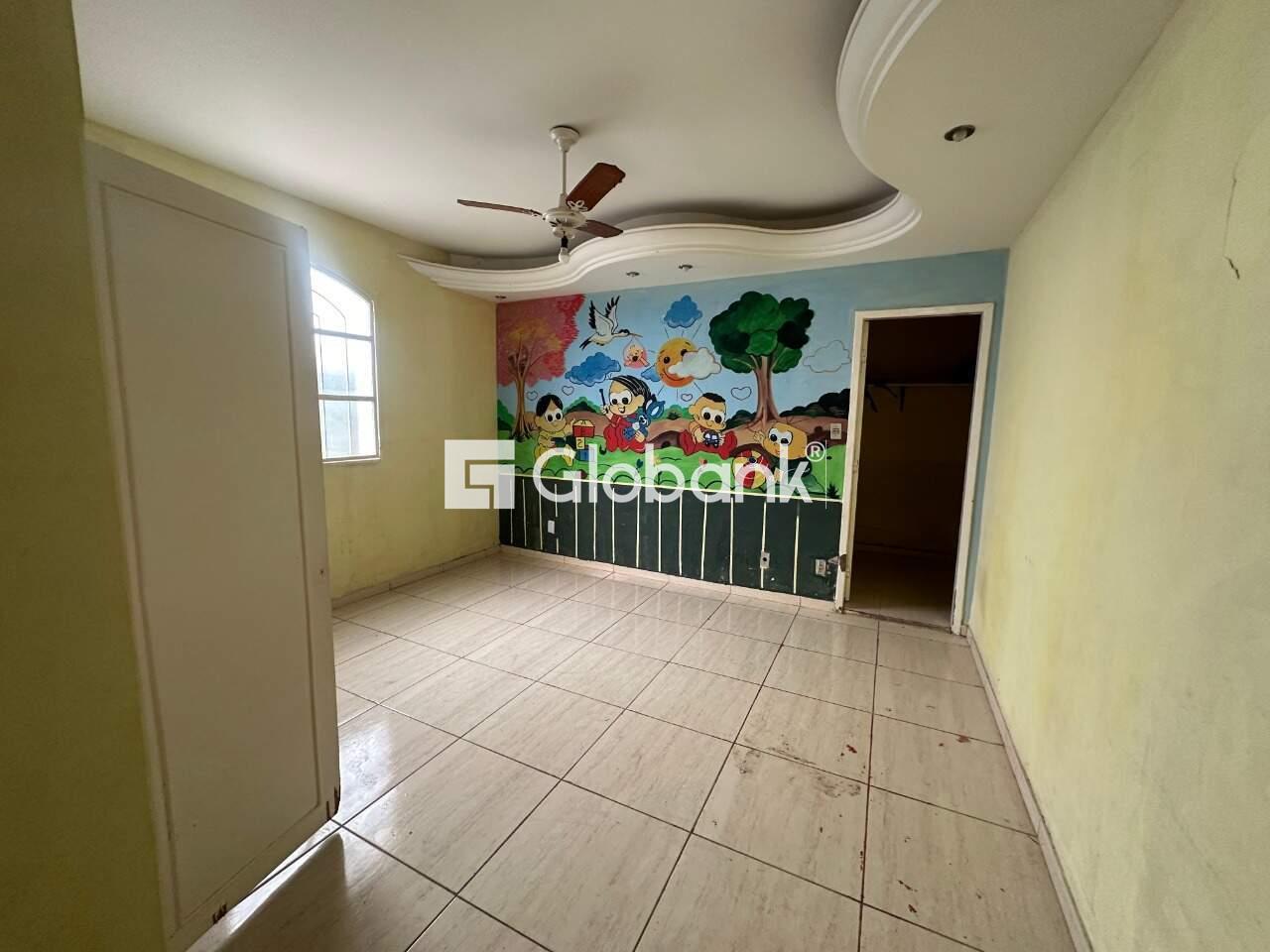 Casa 4 quartos à venda Jardim Panorama 465m² Montes Claros MG: Quarto