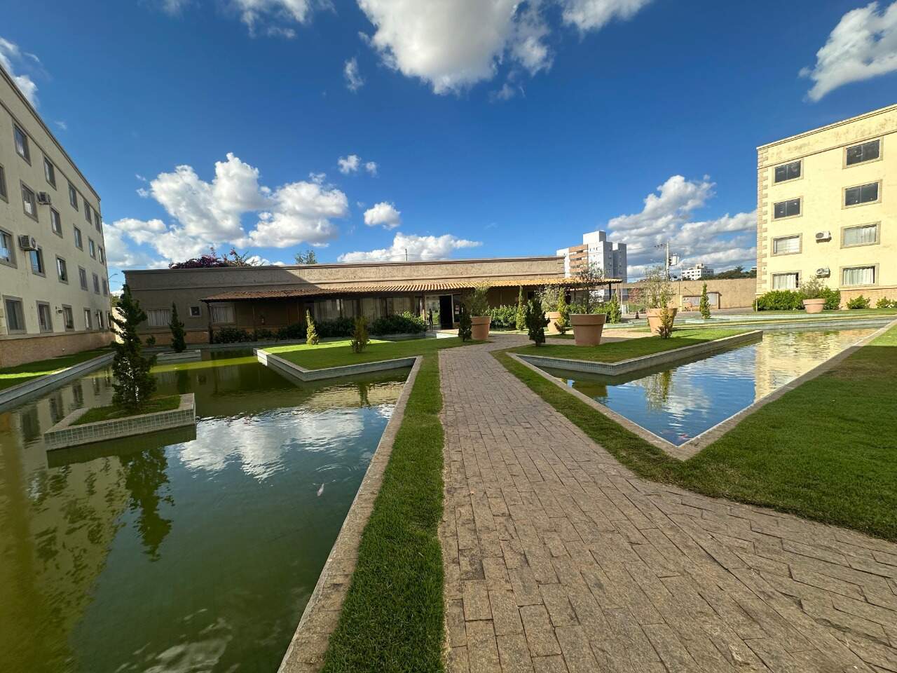Apartamento 3 quartos para aluguel Augusta Mota 90m² Montes Claros MG: 