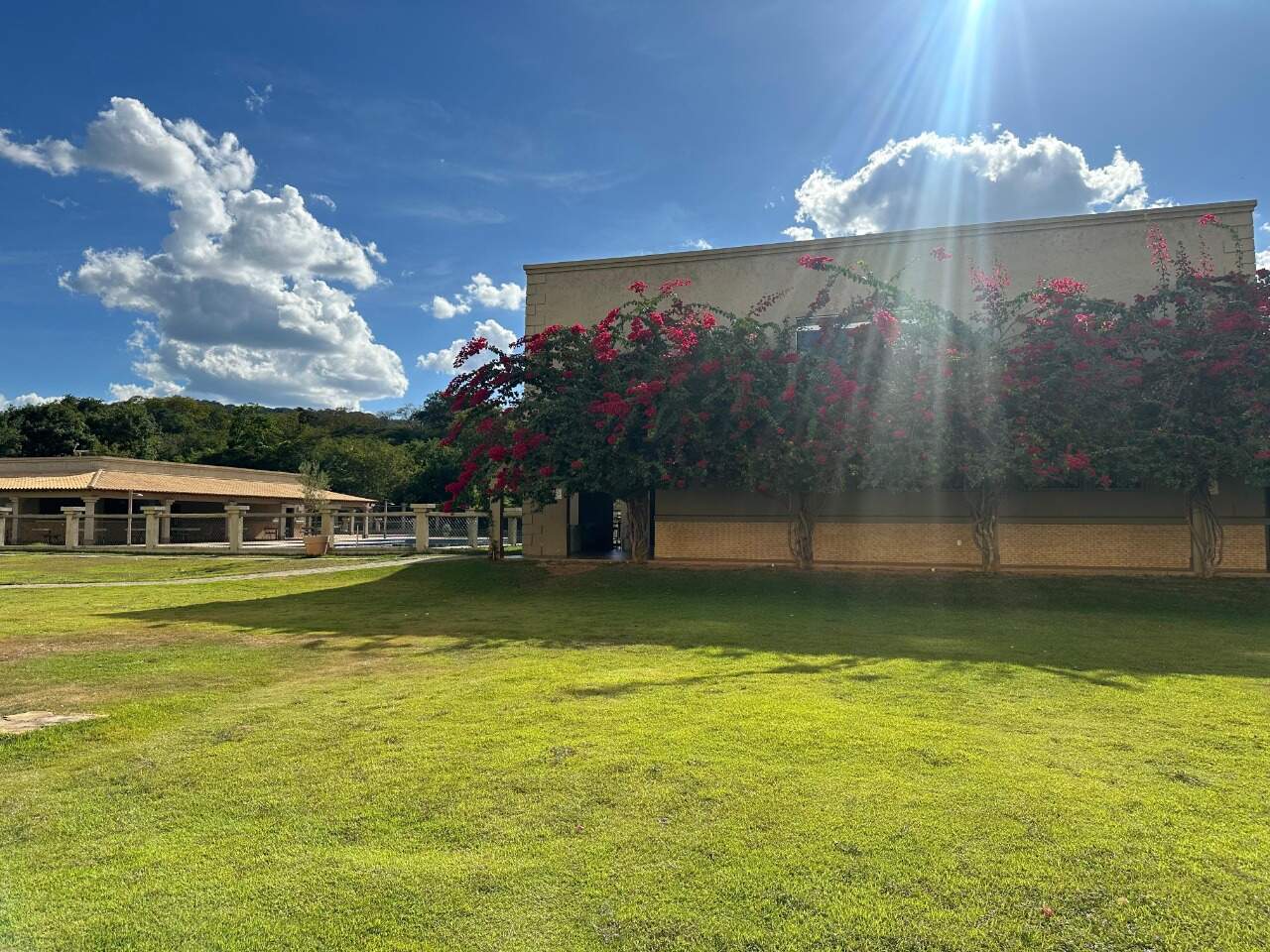 Apartamento 3 quartos para aluguel Augusta Mota 90m² Montes Claros MG: 