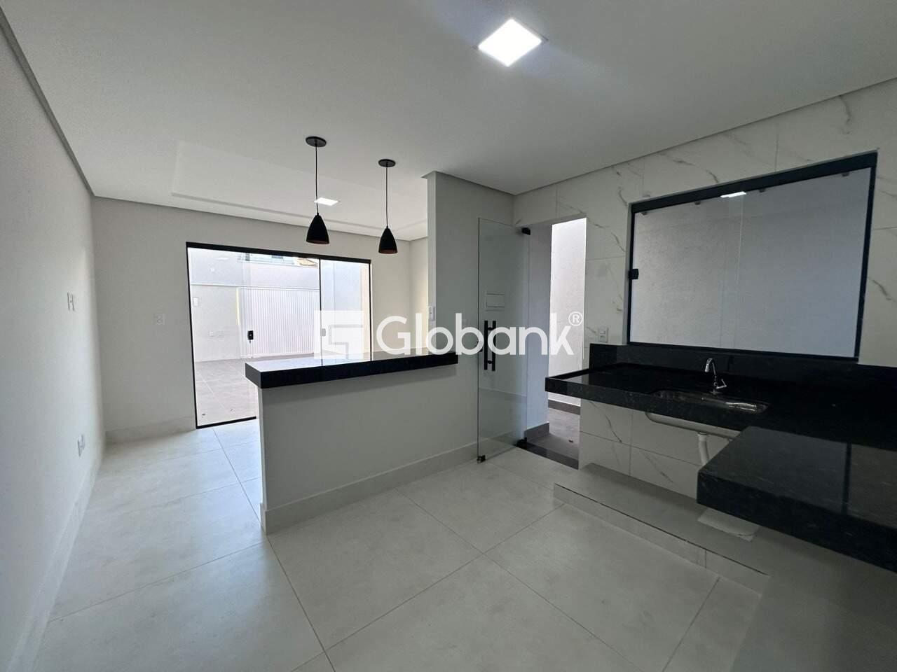 Casa 3 quartos à venda Vila Campos 120m² Montes Claros MG: 