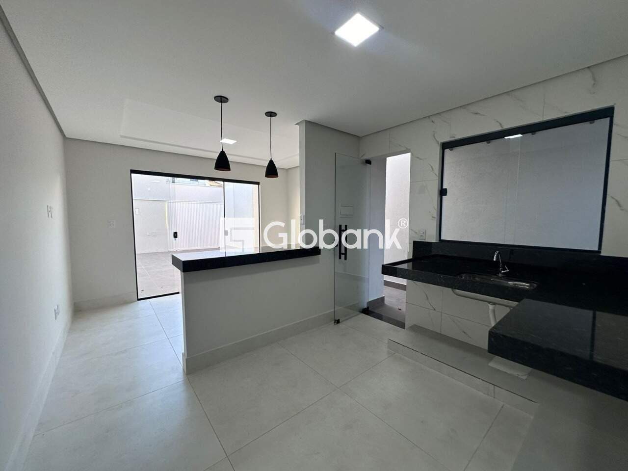 Casa 3 quartos à venda Vila Campos 100m² Montes Claros MG: 