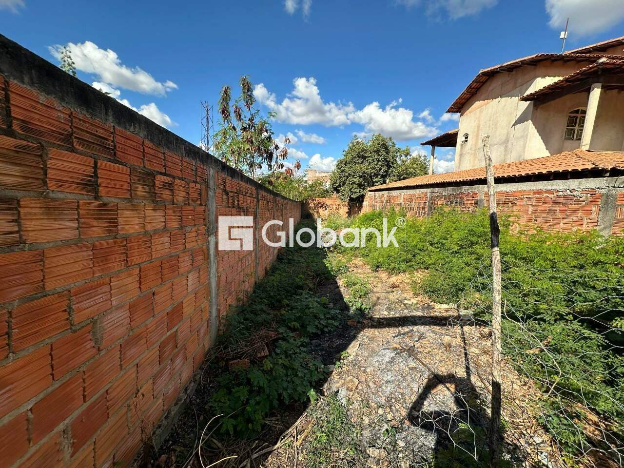 Terreno à venda Vila Atlântida 180m² Montes Claros MG: 