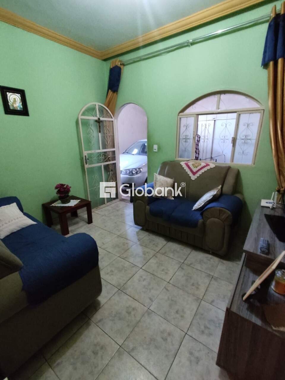 Casa 7 quartos à venda Vila Ipiranga 300m² Montes Claros MG: 