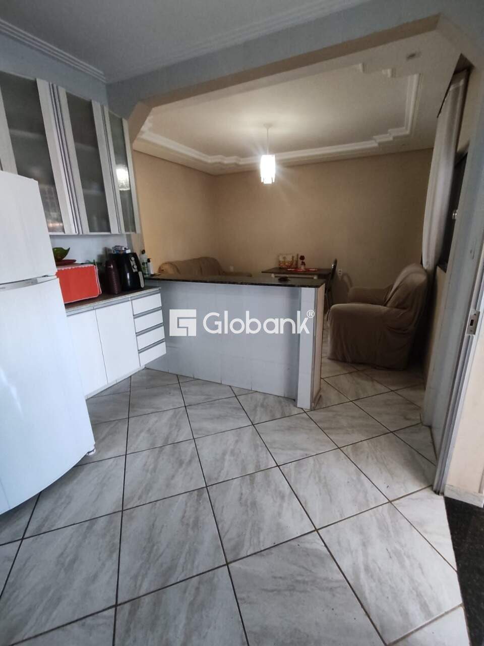 Casa 7 quartos à venda Vila Ipiranga 300m² Montes Claros MG: