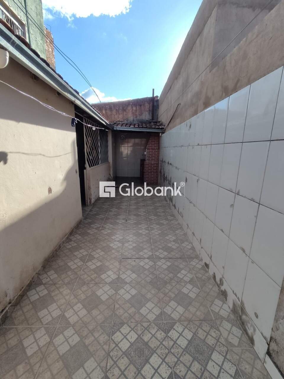 Casa 7 quartos à venda Vila Ipiranga 300m² Montes Claros MG: